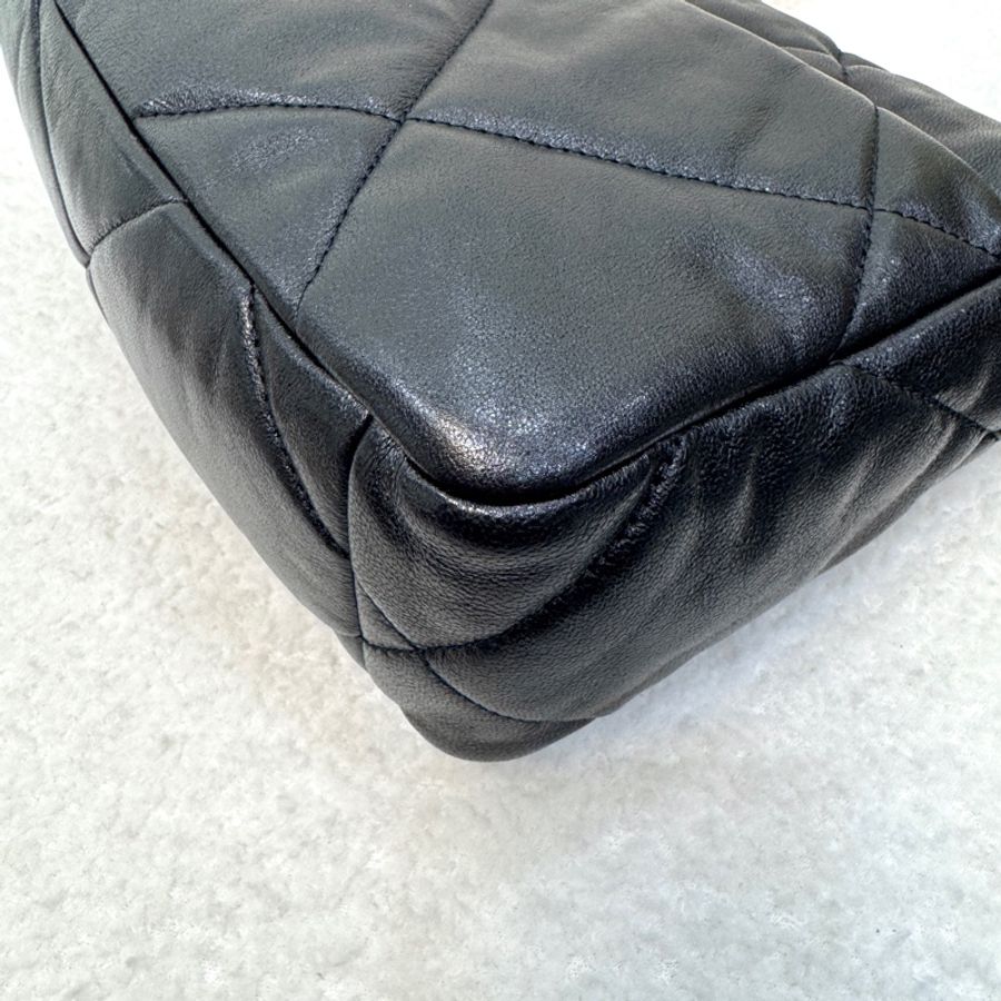 🖤香奈兒19 chanel黑金油蠟羊皮19bag小號26cm AS1160-17
