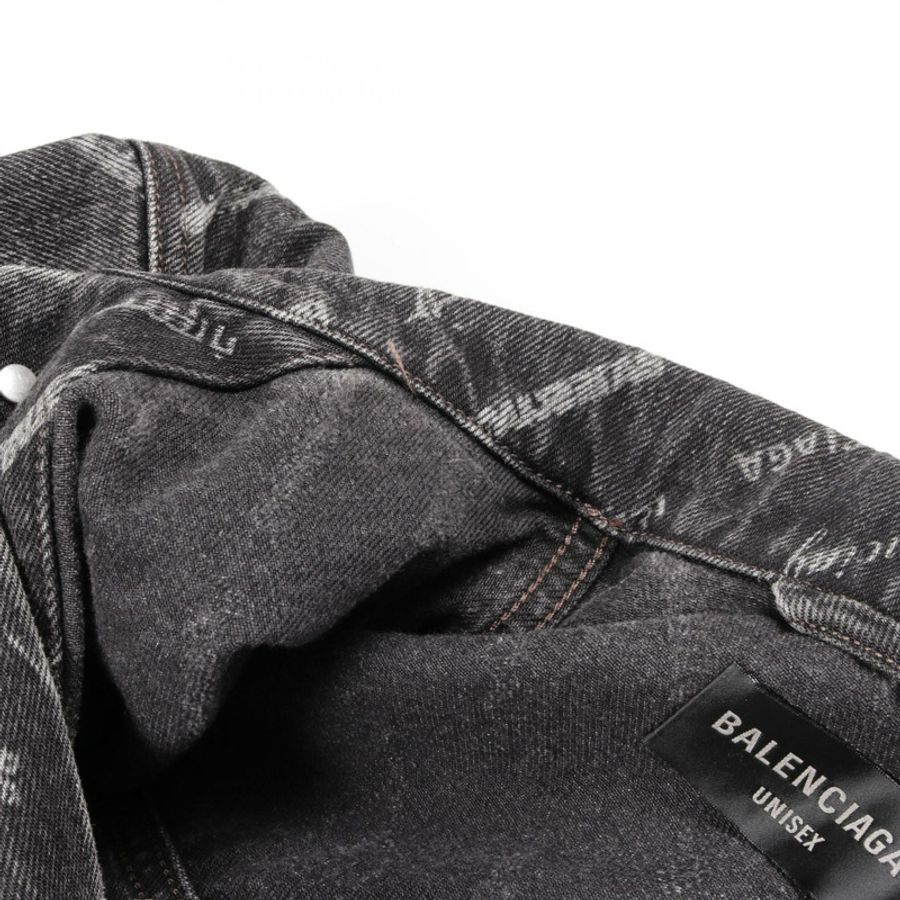 BALENCIAGA 全身logo大尺碼牛仔夾克，純棉材質，黑色，二手，男女通用-6