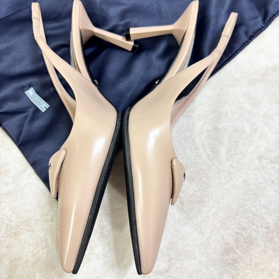 Prada 小貓跟鞋 裸粉色 專櫃42000-4