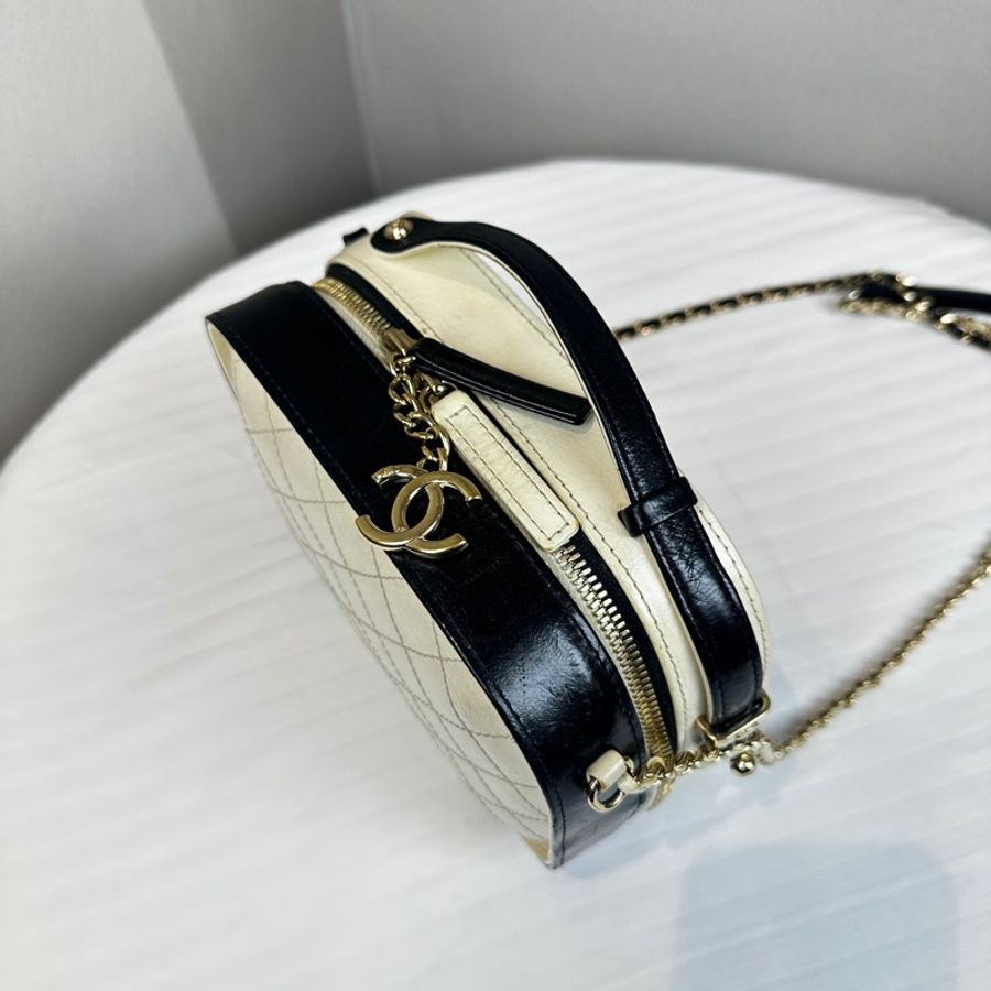 香奈兒/Chanel 黑白雙色鏈條單肩斜挎包 19x8x7cm-6