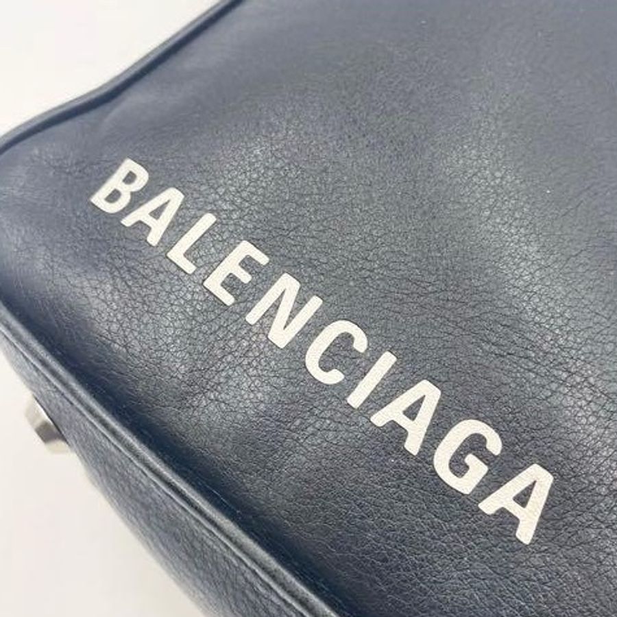 🌷Balenciaga 巴黎世家三角手提包協背包|經典花紋✦fufu style 精品✦ 氣質款|-32