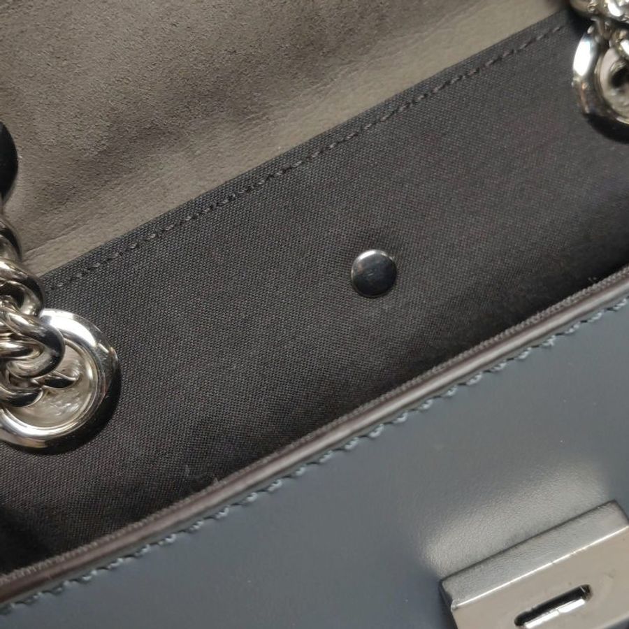 Fendi BackTo School牛皮字母Logo鍍鈀飾釘雙肩包-9