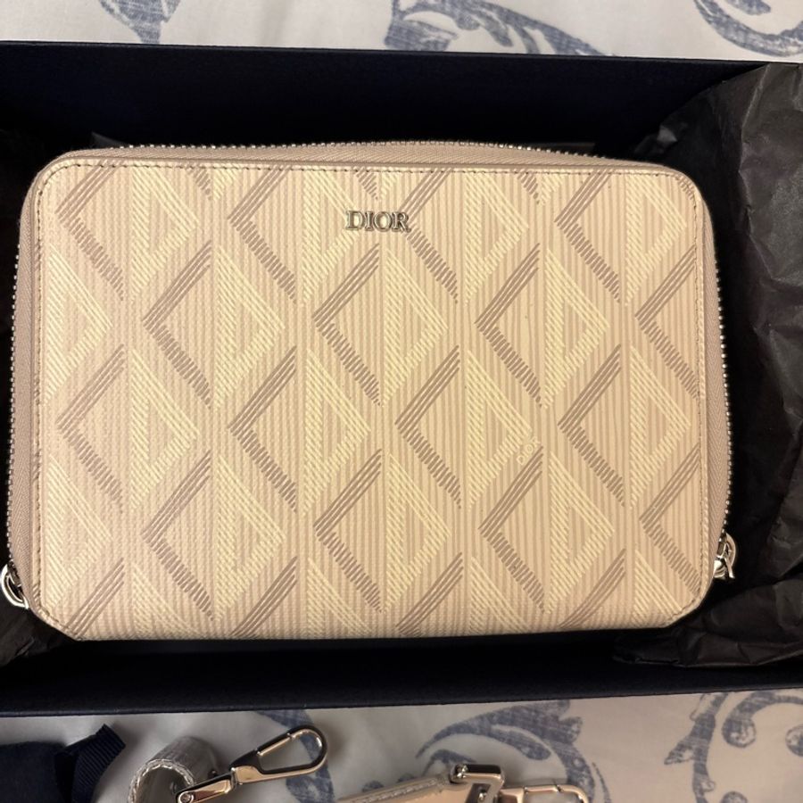 Dior 全新未用 鑽石老花相機包 斜背包 盒子 防塵袋全套-5