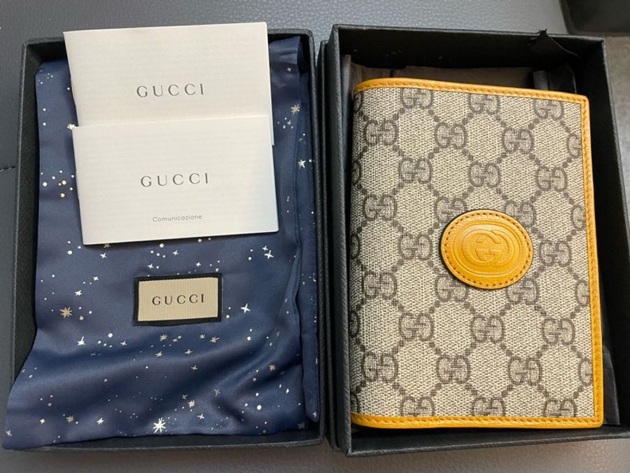 Gucci護照套-0