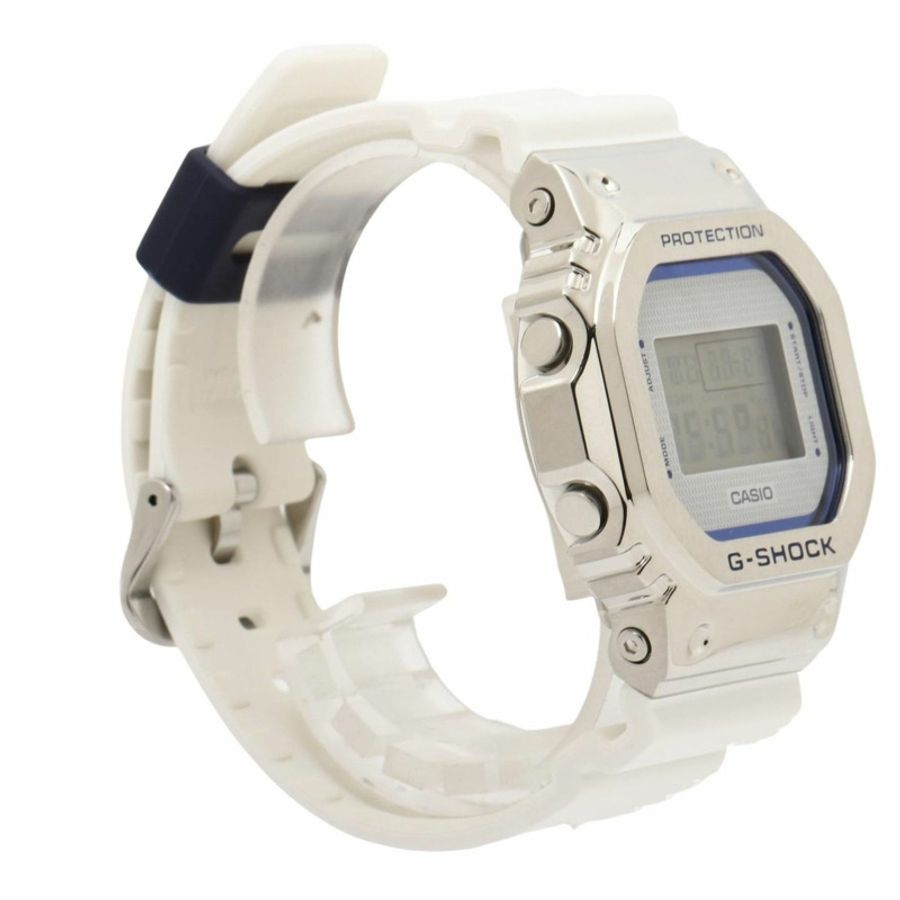 卡西歐 G-SHOCK DIGITAL 5600 系列 GM5600LC7JF 男士電子錶,銀色樹脂/不鏽鋼-2