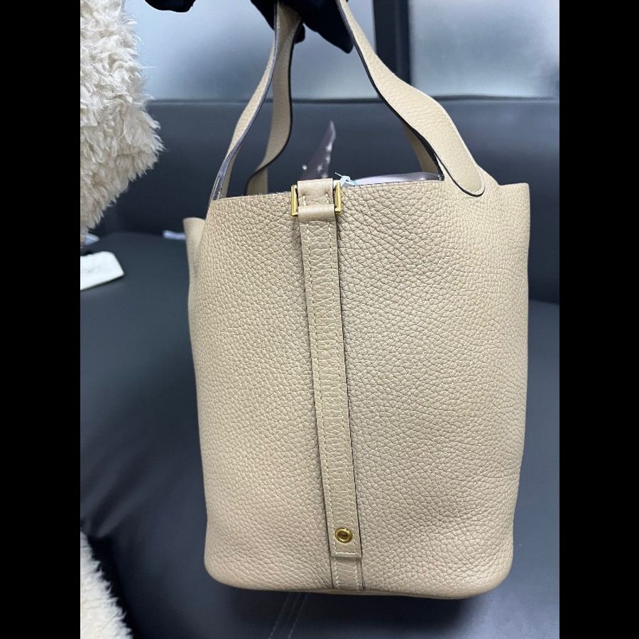 Hermes picotin 22 菜篮子
風衣灰金扣-4