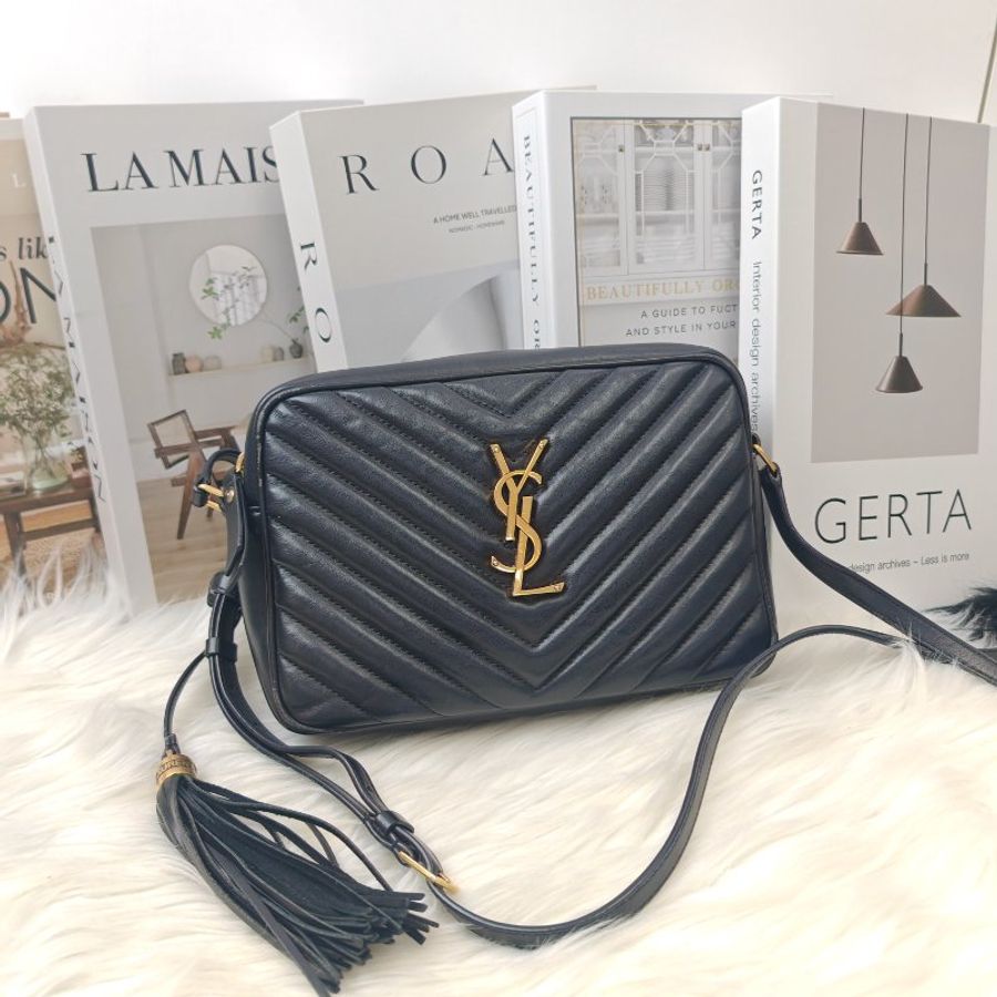 YSL PARIS Lou 黑色 V紋 牛皮 流蘇 金標 相機包-0
