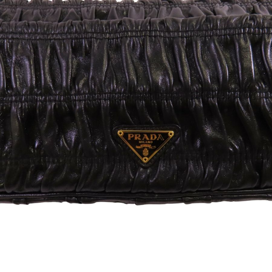 PRADA 牛皮皮革Capretto Graufre Clutch手拿包-7