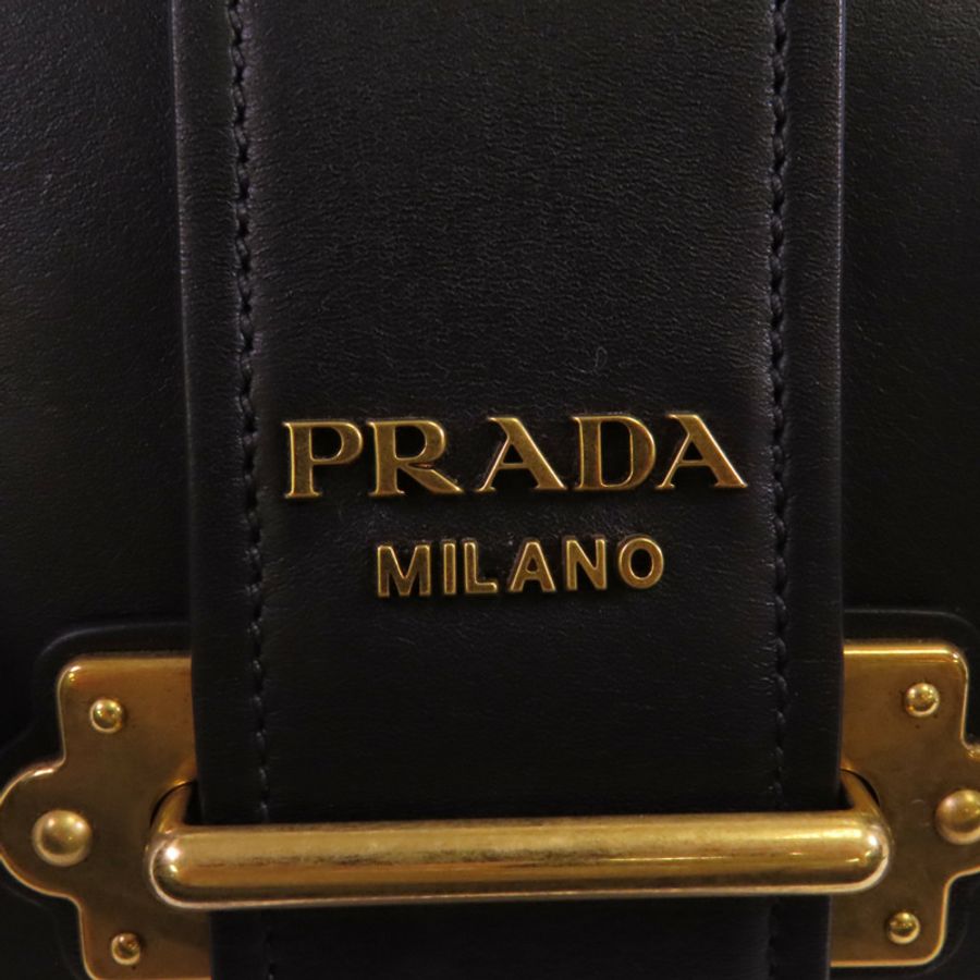 PRADA 牛皮皮革City Bag金扣肩背袋-16