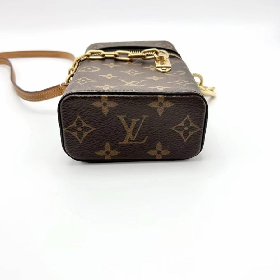 LV 經典老花手機盒子包11*18*6 9新 配件塵袋-4