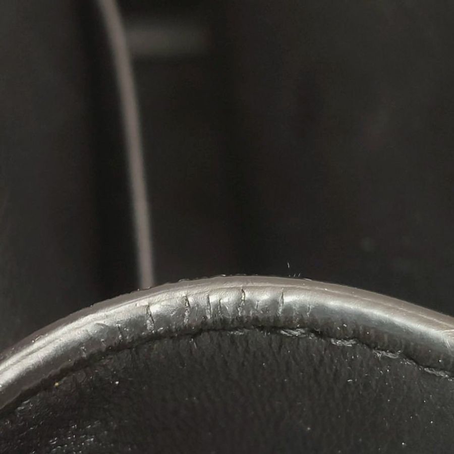 Dior Be Dior中號牛皮純色Dior字母吊飾斜挎包單肩包-21