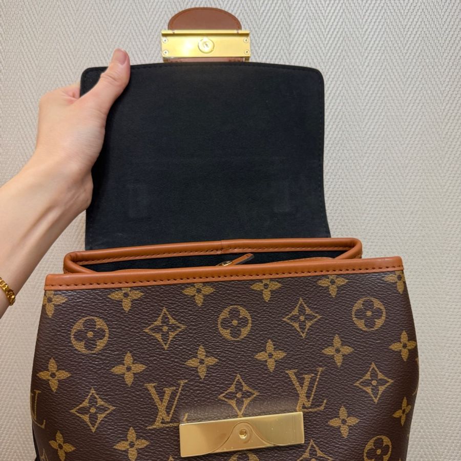 LV 雙色原花金釦Dauphine手提後背包M45142-10