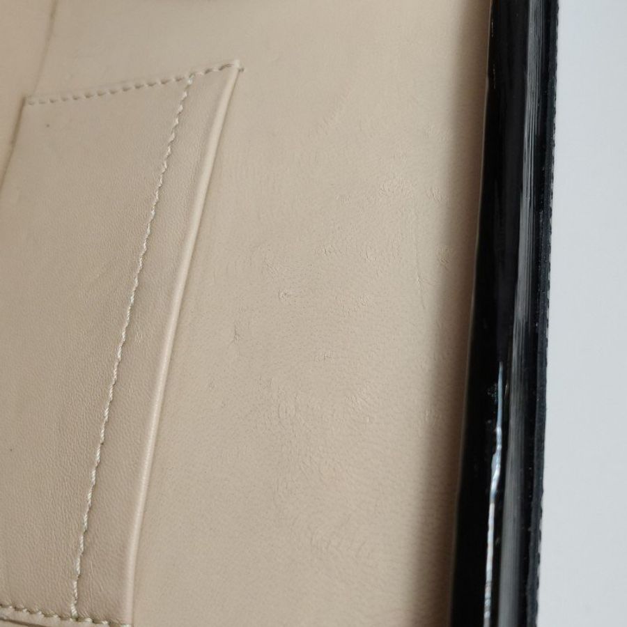 Louis Vuitton(LV)Petite Malle小盒子小號牛皮水波紋S-lock鎖扣斜挎包單肩包-10