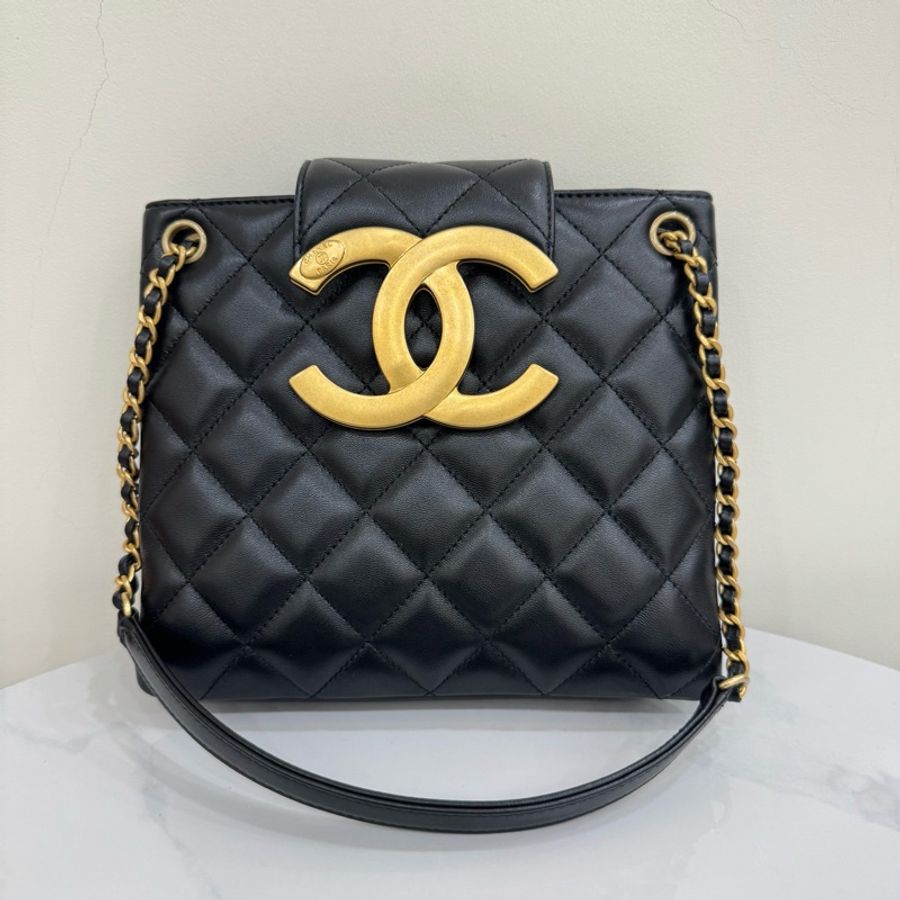 JK國際二手精品✨Chanel 大logo tote 芯片款-0