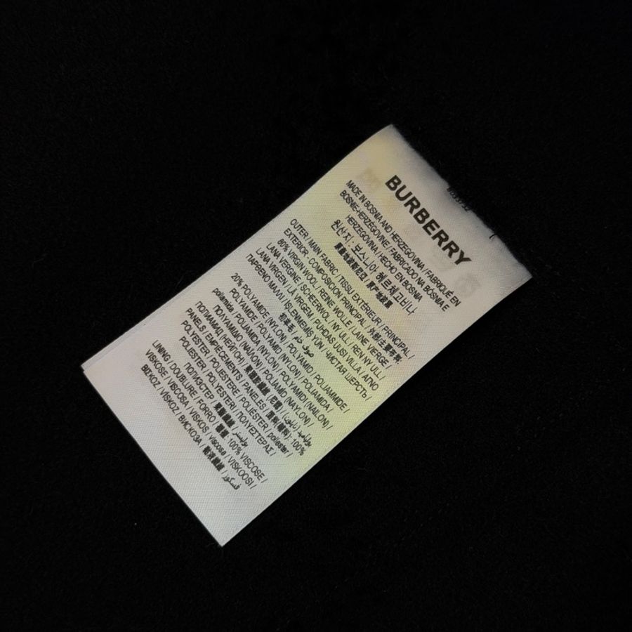 BURBERRY英國黑色菱形功能性牛角扣大衣UK8-12