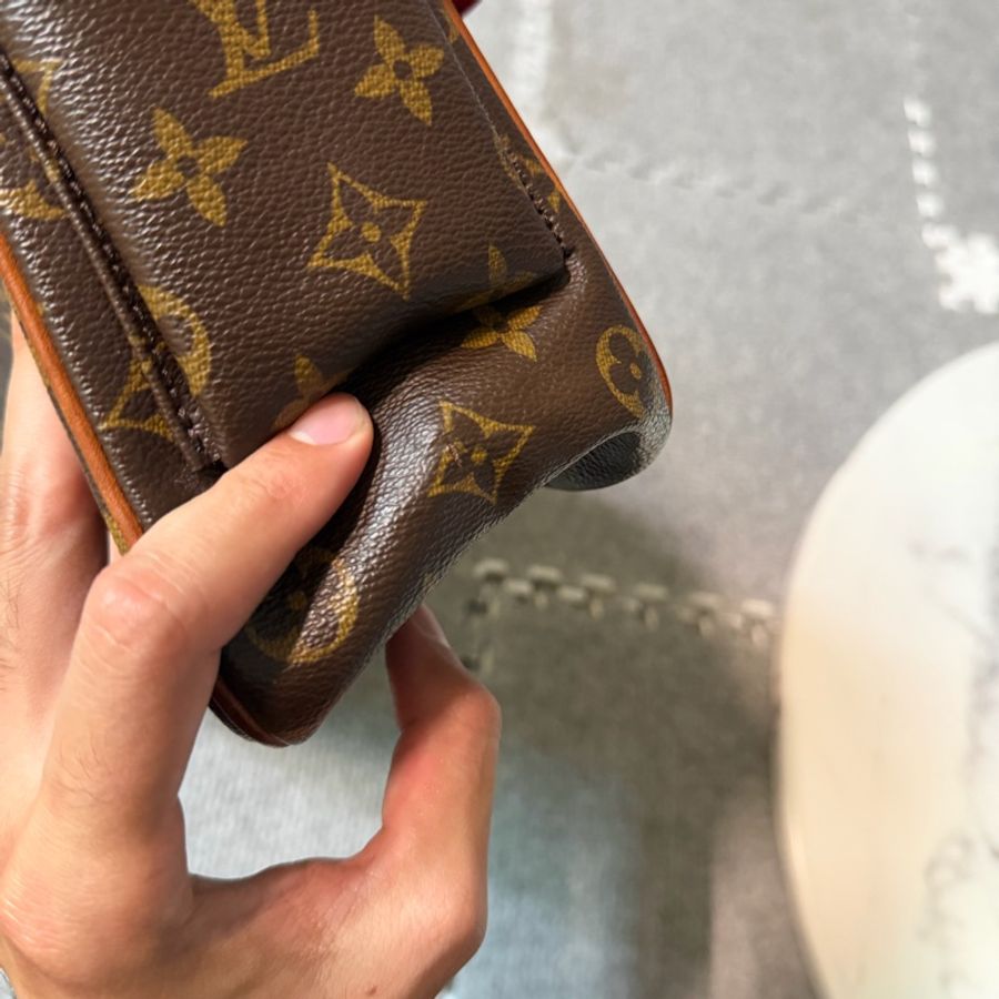 🏷Louis Vuitton 駱駝包-22