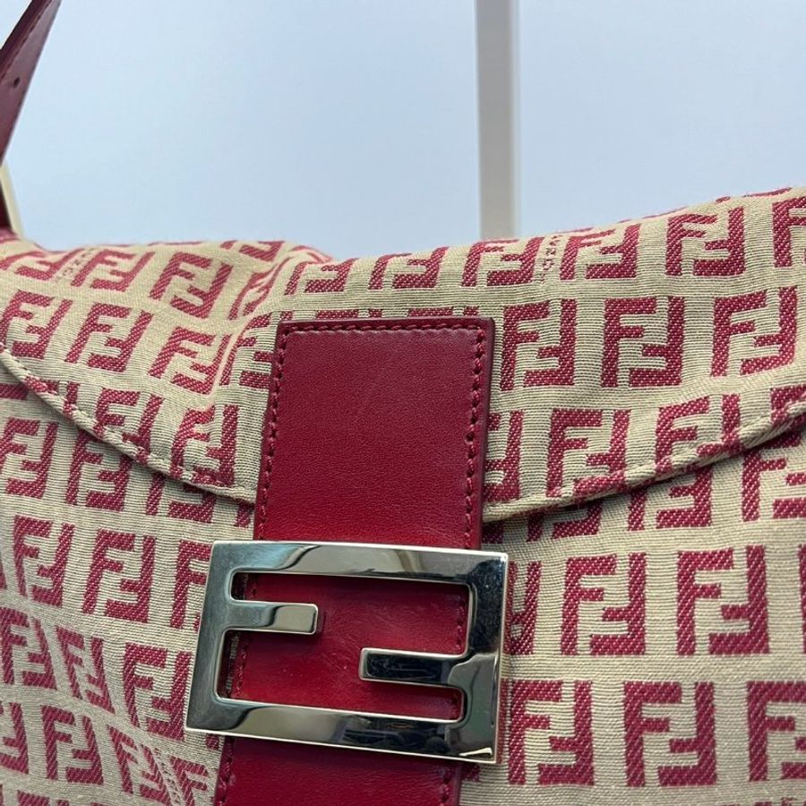 🏷Fendi法棍包-4