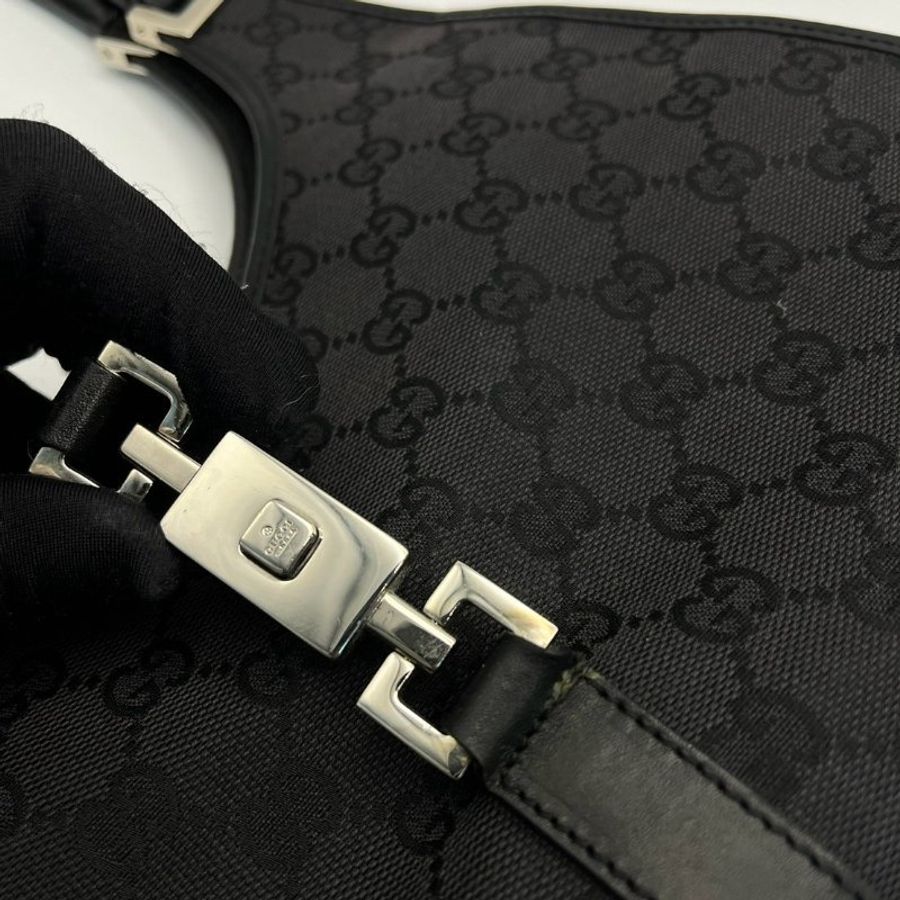 🏷Gucci jackie 半月包-12