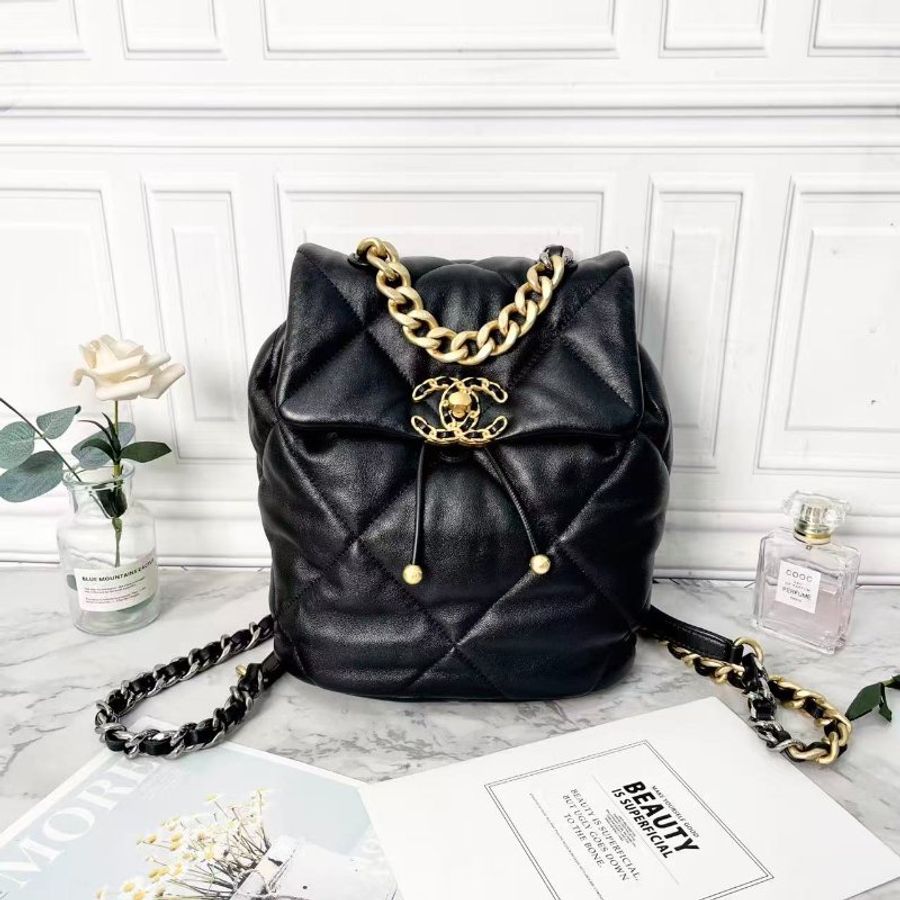 CHANEL 19Bag 24C黑金菱格紋羊皮拼色鏈條後背包 22×16×26 全新閒置配件塵袋盒子購證-2