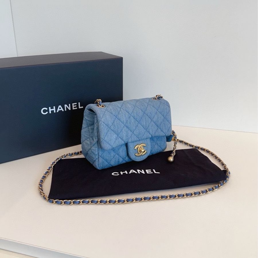 ✨Chanel 牛仔藍金球方胖子 99新 部分膜還在 鏈條可調節💙-5