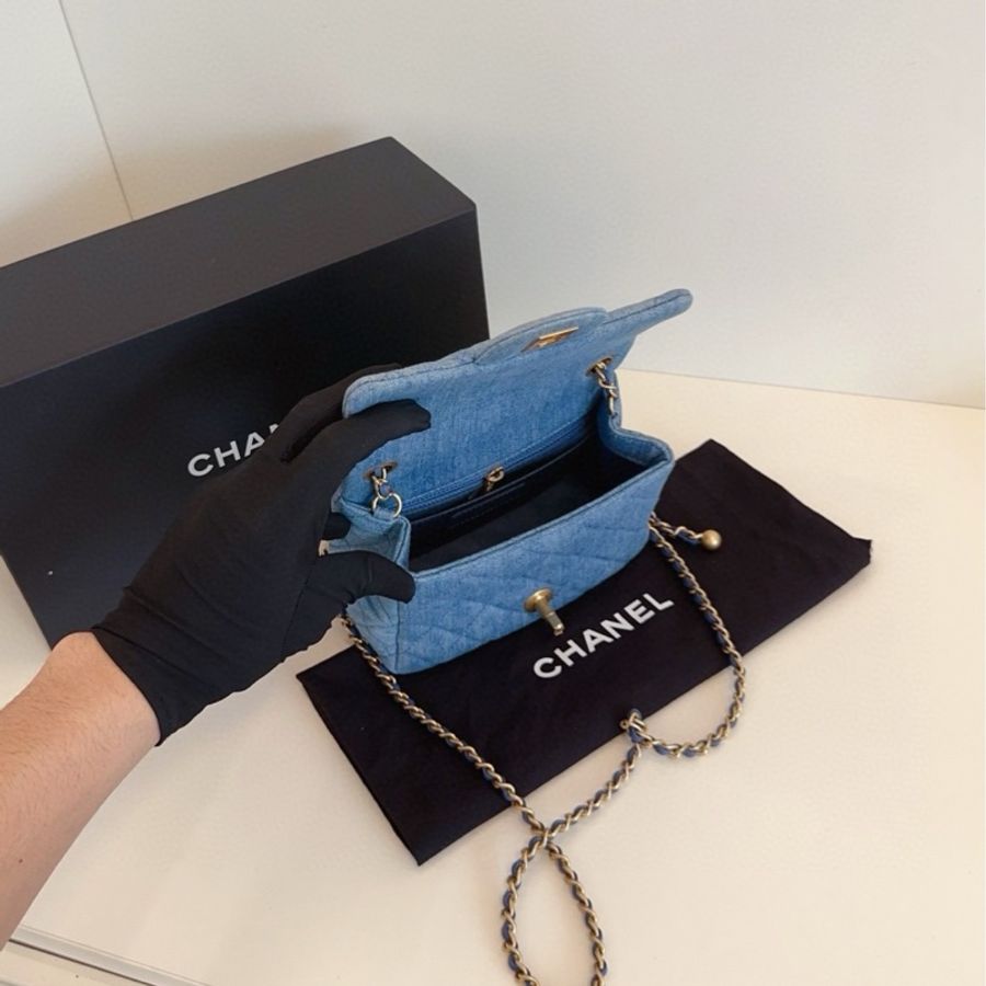 ✨Chanel 牛仔藍金球方胖子 99新 部分膜還在 鏈條可調節💙-8