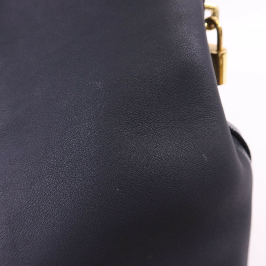 LOUIS VUITTON 牛皮皮革Cuir Obsession Lockit金扣肩背袋-17