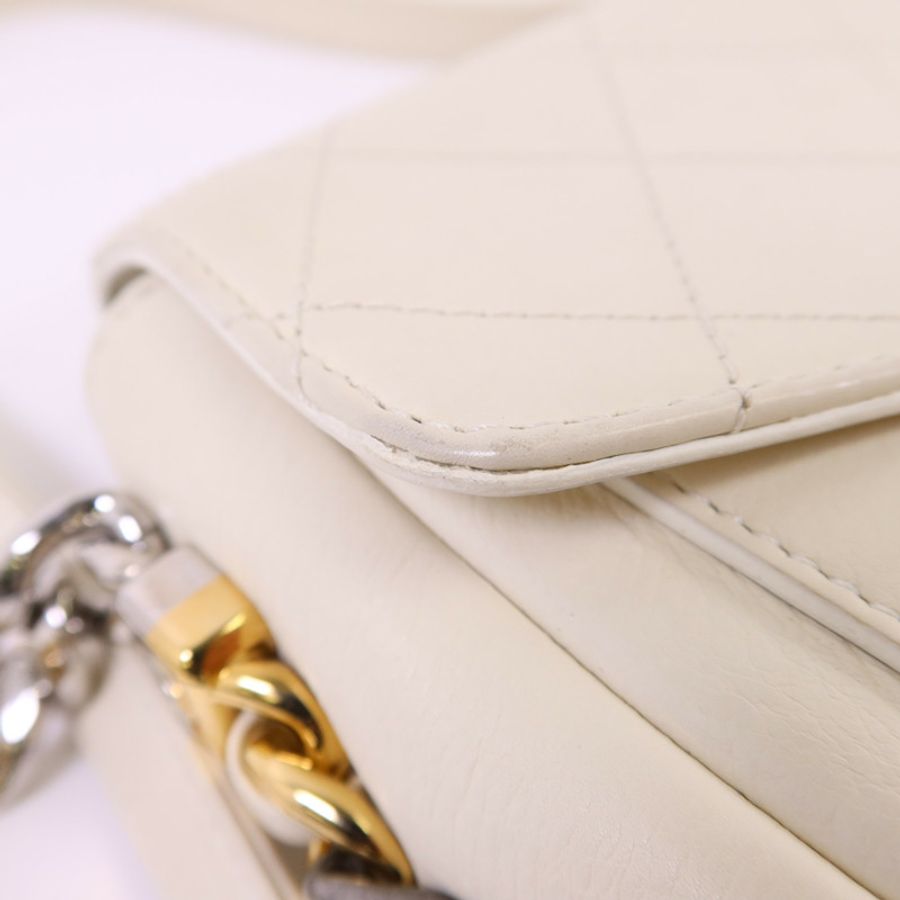 CHANEL 牛皮皮革Chain Shoulder銀扣鏈帶肩背袋-19