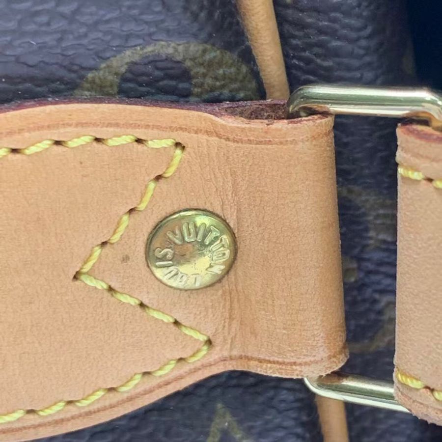 二手Lv狩獵手提包,Louis vuttion hunting bag,吊牌有R標記字母,配皮正常使用痕跡變色-20