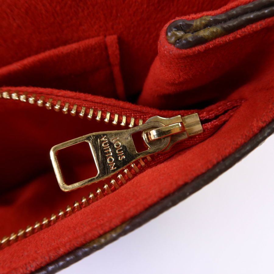 LOUIS VUITTON Monogram Saint Placide金扣肩背袋-9