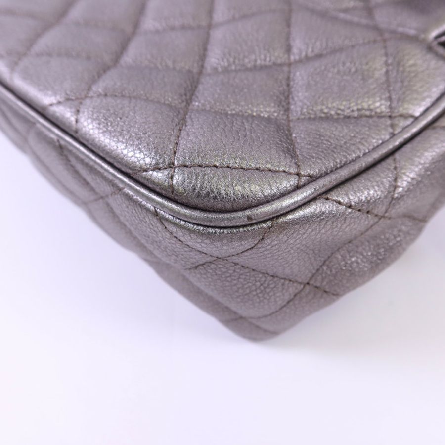 CHANEL 牛皮皮革Chain Shoulder銀扣鏈帶肩背袋-14