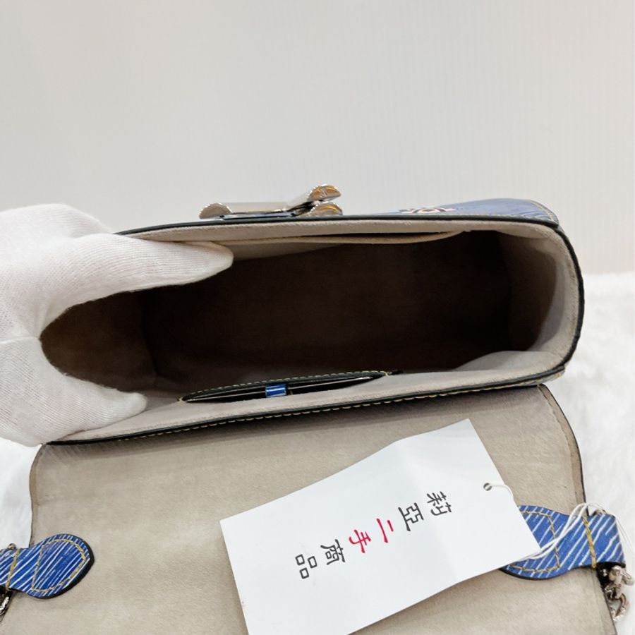 莉亞精品♡LV M54865 限量秀款Twist 水波紋斜背包 藍 二手-17