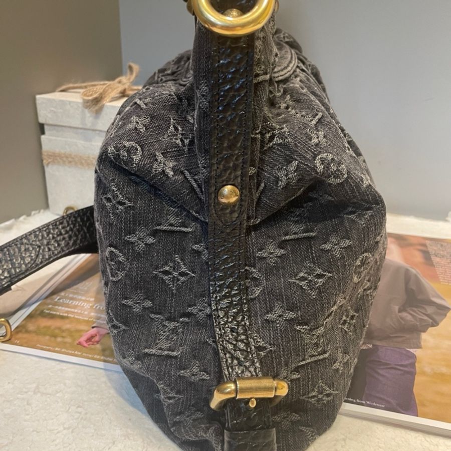 Lv 路易威登 中古黑丹寧手提斜挎包 底長約底長40*高28-21