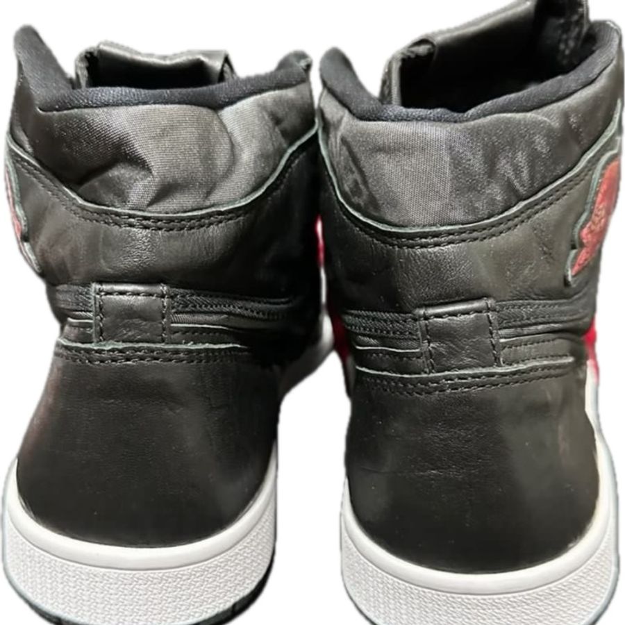 全新US9.5 Air Jordan 1 有盒-3