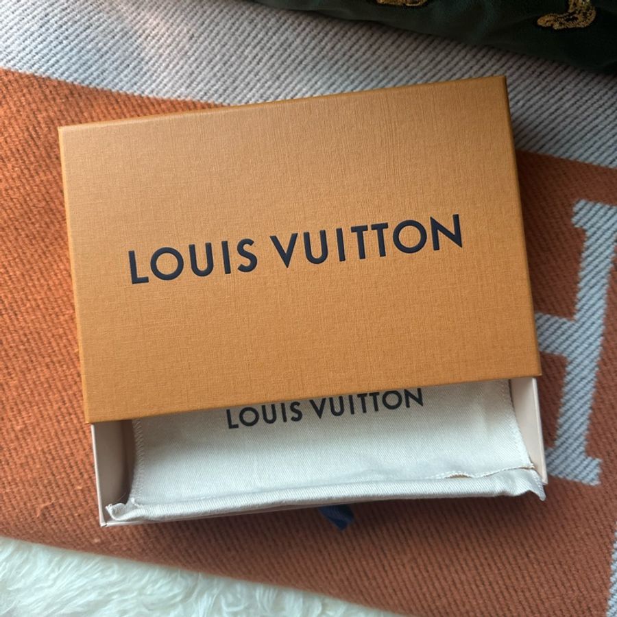 Louis Vuitton  名片夾-11