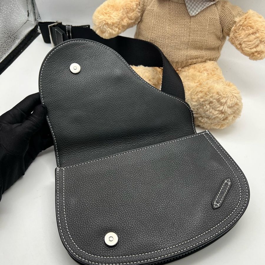 Dior 黑色全皮外縫線馬鞍包 尺寸約24*17.5*5cm-7