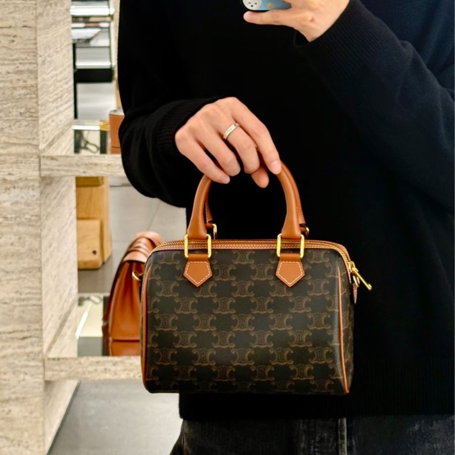 ✨Celine 新款 凱旋門波士頓20cm 兩側有扣環 99新❤️-0