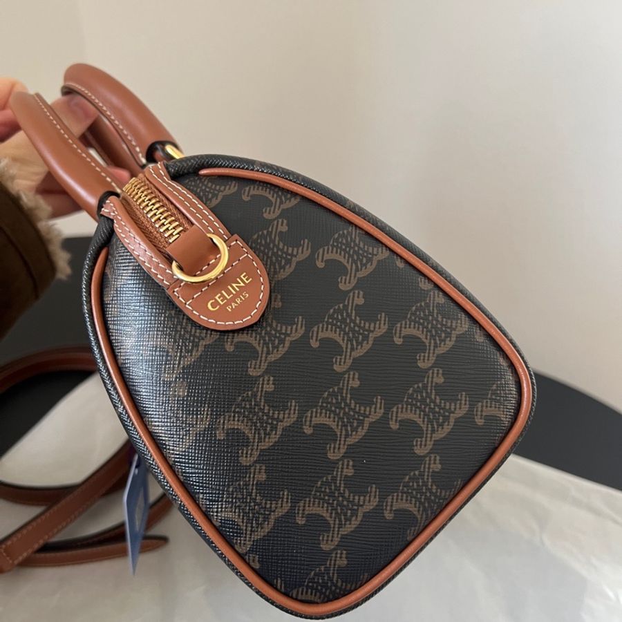 ✨Celine 新款 凱旋門波士頓20cm 兩側有扣環 99新❤️-3