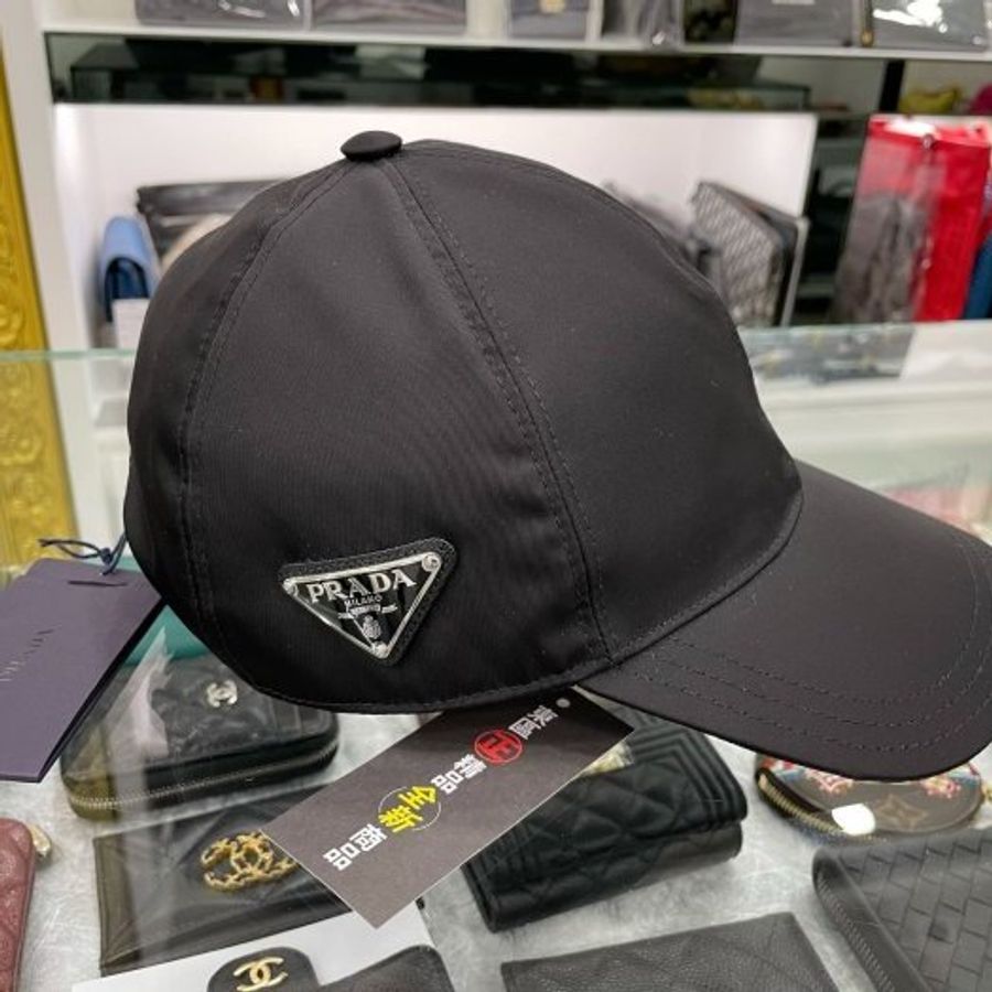東區正精品㊣PRADA 1HC274 全新黑色尼龍側面銀三角牌棒球帽 M號 RZ6109-0