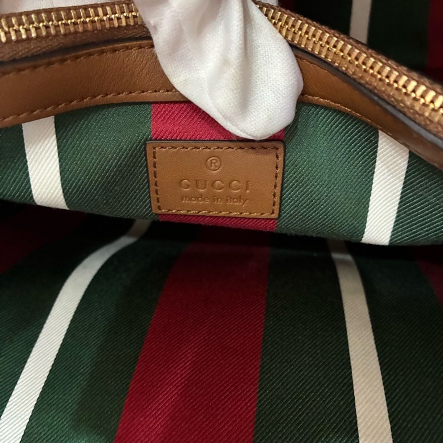 Gucci GG Emblem系列水桶包-6