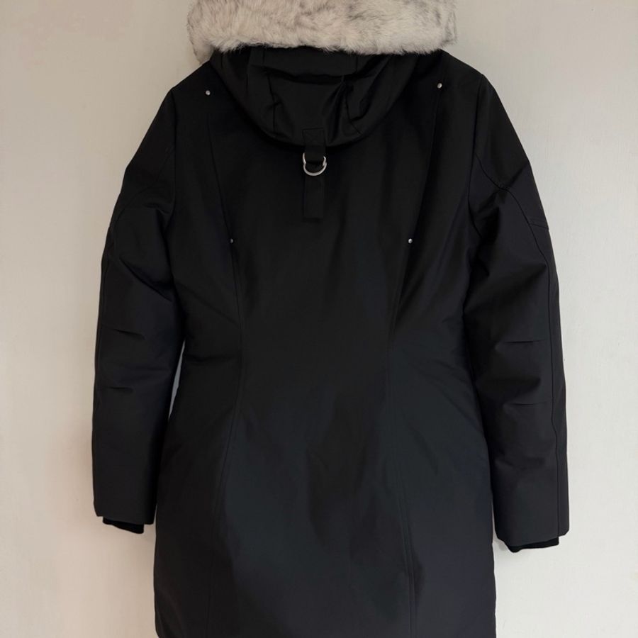 促銷品 Moose Knuckles -Cloud 女款 連帽羽絨服 黑色 M-1
