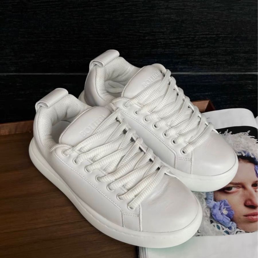 bottega veneta小白鞋pillow麵包鞋運動鞋 35號 全新閒置配件鞋帶塵袋-2