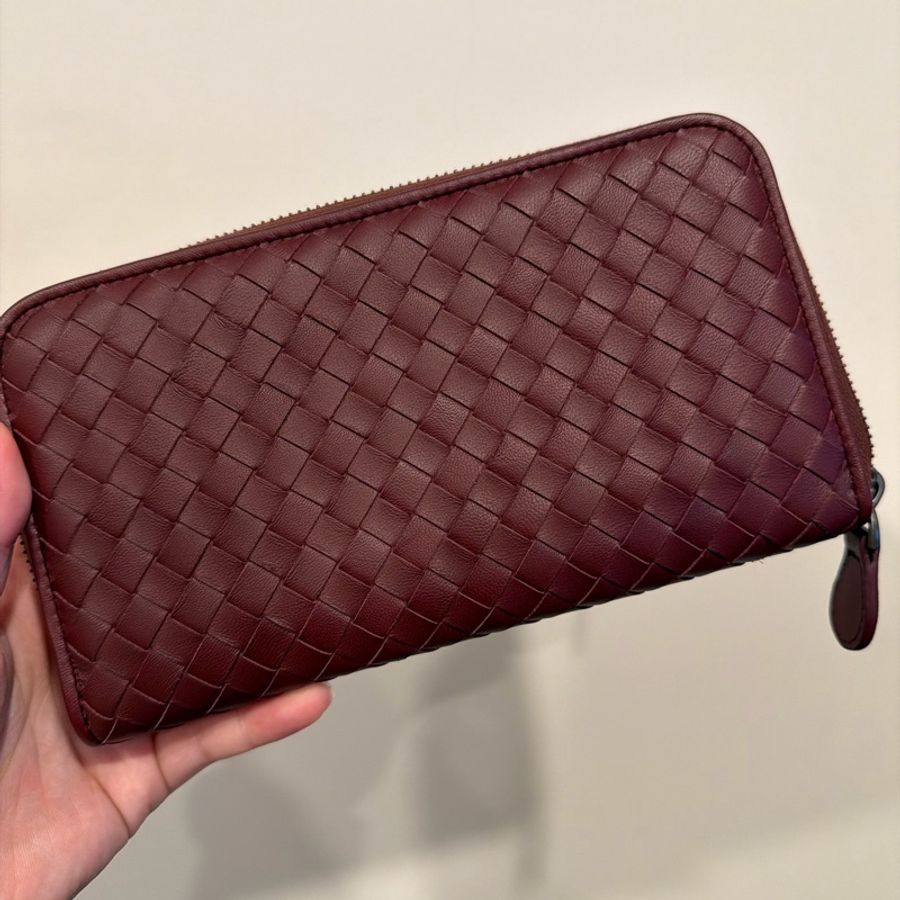 Bottega Veneta 酒紅色長夾,全新-4