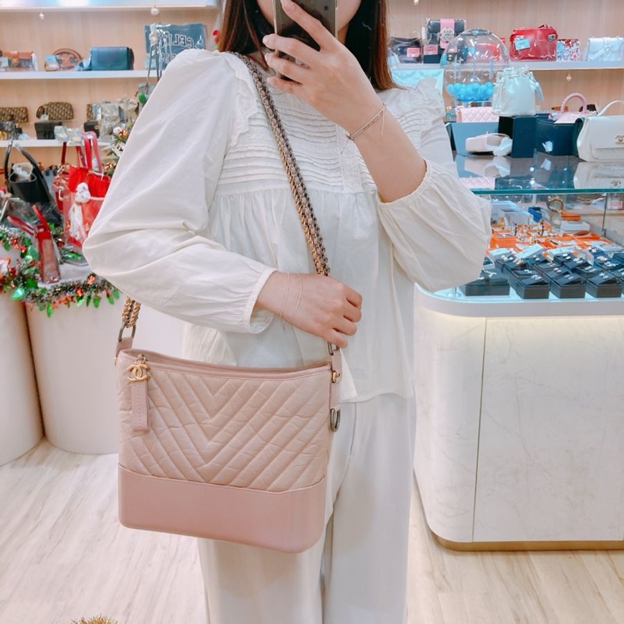 MS0415 CHANEL 香奈兒大號經典倒V紋流浪包包GABRIELLE BAG CHEVRON LARGE-1