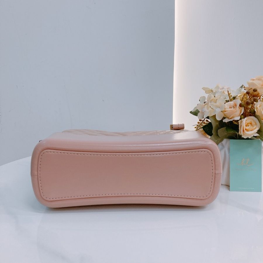 MS0415 CHANEL 香奈兒大號經典倒V紋流浪包包GABRIELLE BAG CHEVRON LARGE-5