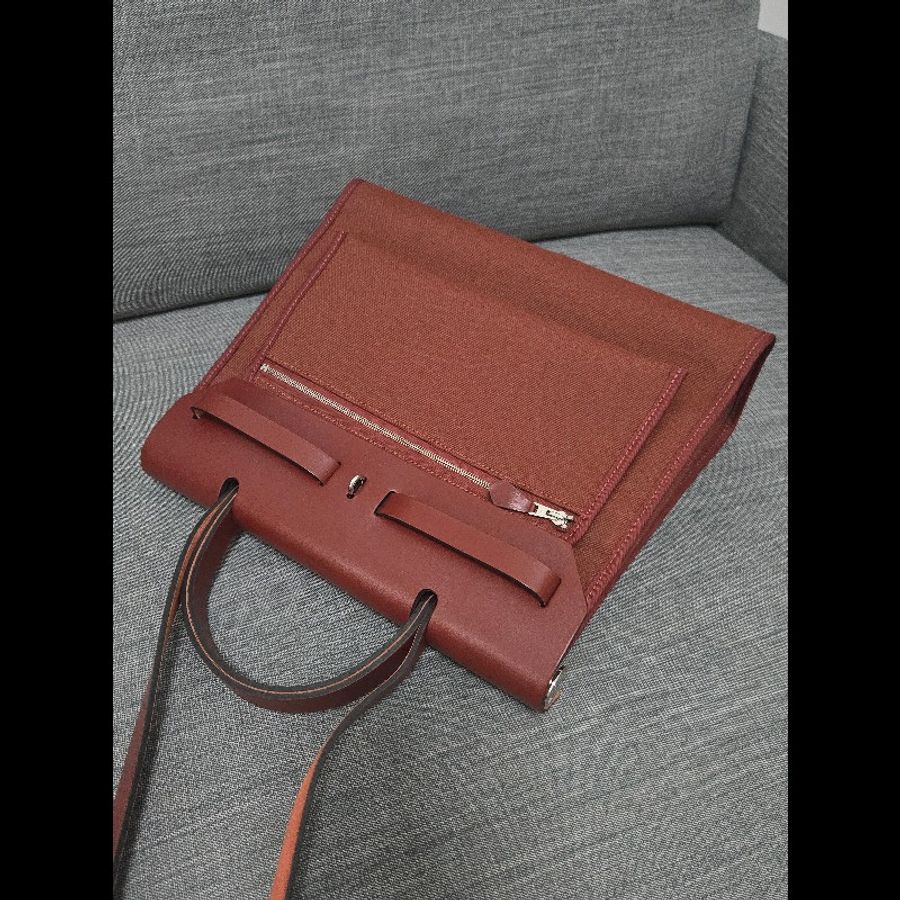 Hermes 愛馬仕 Herbag 31 愛馬仕紅 酒紅銀扣 手提 肩背  🈶子袋-16