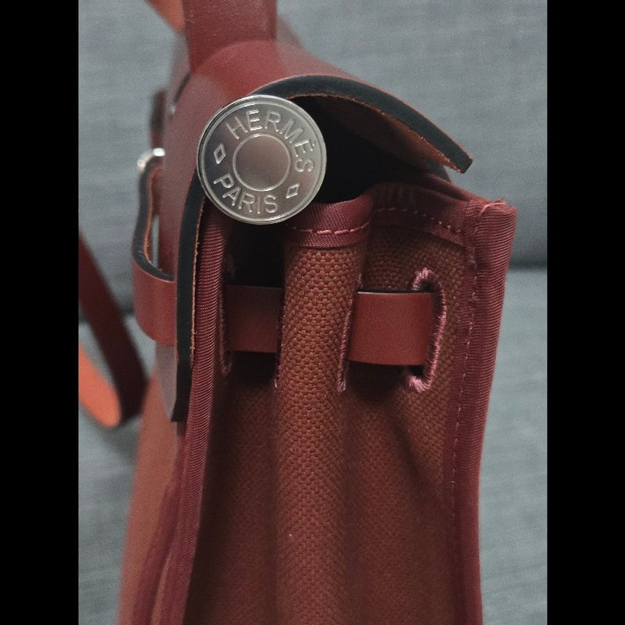 Hermes 愛馬仕 Herbag 31 愛馬仕紅 酒紅銀扣 手提 肩背  🈶子袋-26