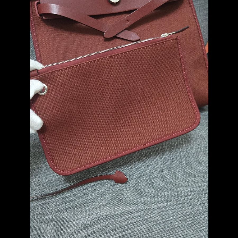 Hermes 愛馬仕 Herbag 31 愛馬仕紅 酒紅銀扣 手提 肩背  🈶子袋-35