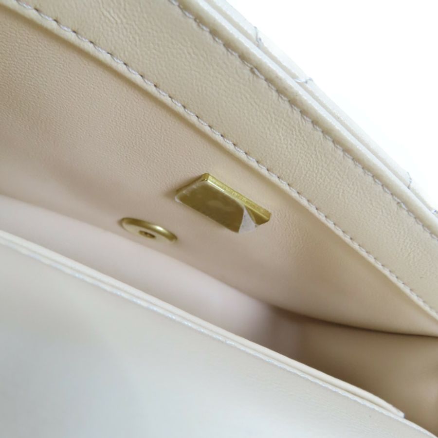 米白色菱格紋 羊皮 Heart Crush Mini Flap 肩背 AS3829【CHANEL 香奈兒】 AS3829-5