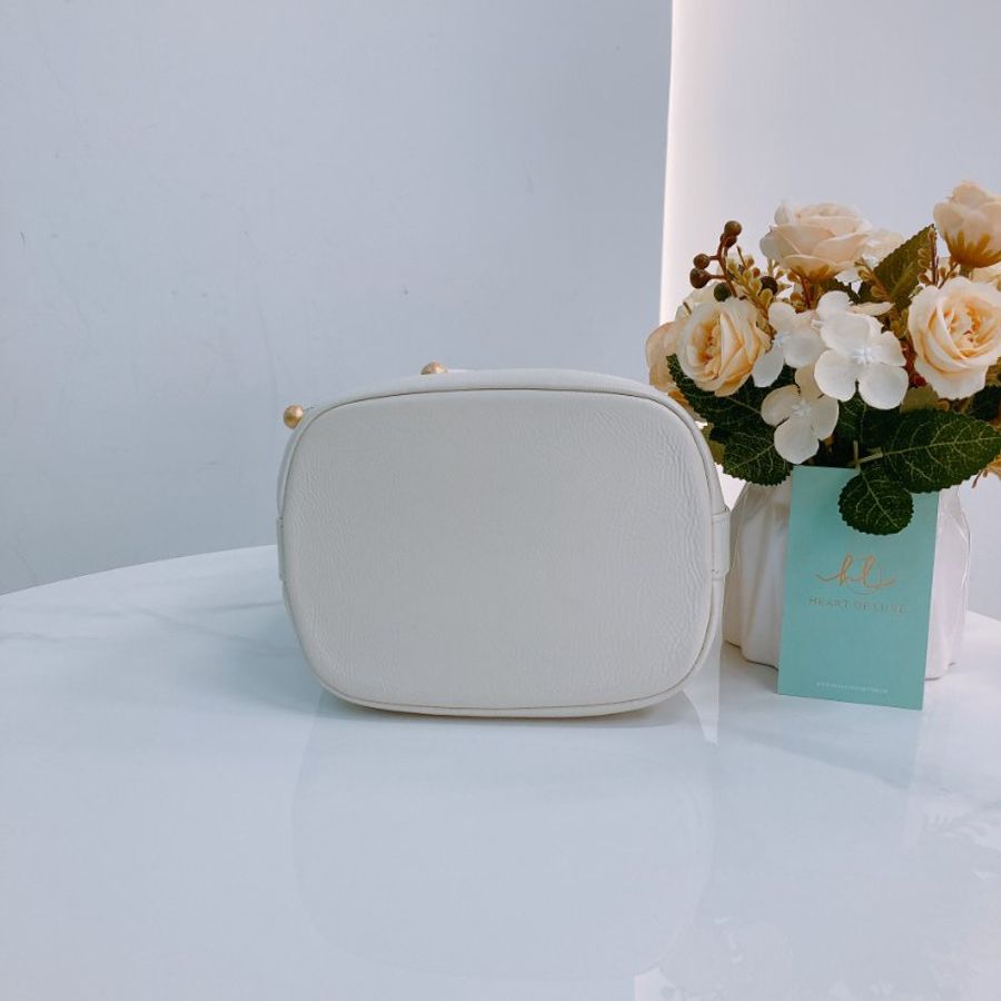 MS0432 Chanel 香奈兒 抽繩水桶 牛皮 象牙白色 奶油白色 金扣 CC Bucket Drawstring Bag Small Calfskin Ivory x GHW-4