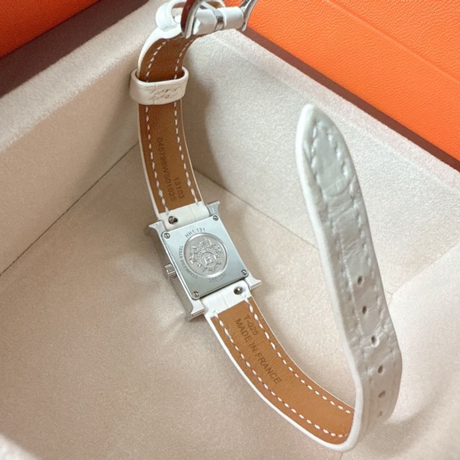 近全新✨ Hermes Heure H 手錶 滿鑽H手錶 鱷魚皮錶帶 台灣購證購入-15